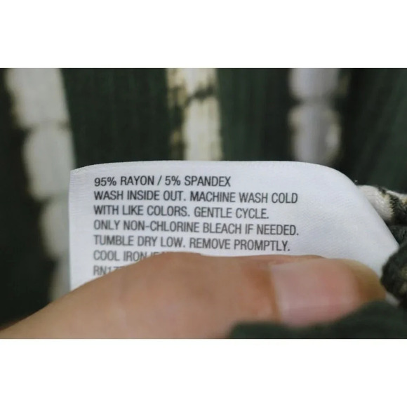 Knox Rose Long Sleeve Tie-Dye Tunic-Size Medium-Hi-Lo - Picture 5 of 7